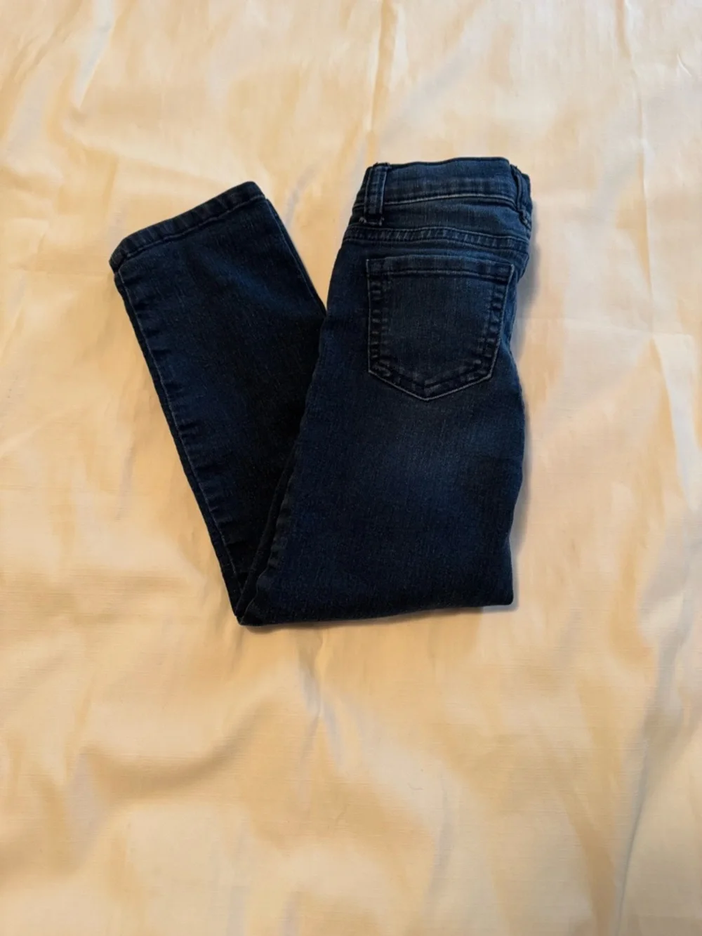 The Children's Place Girls Dark Wash Straight Leg Jeans - Size 6 EUC